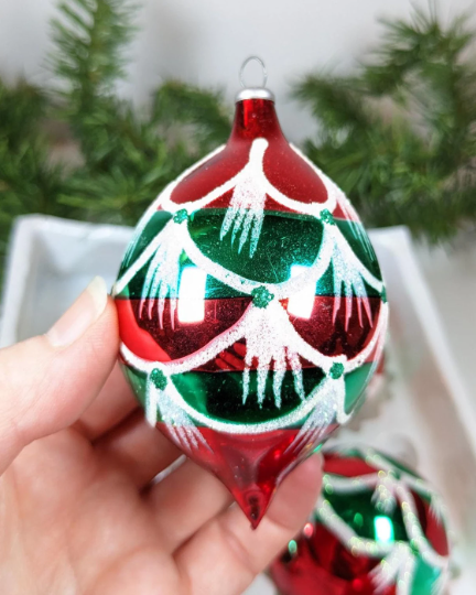 Vintage Red & Green Christmas Ornaments