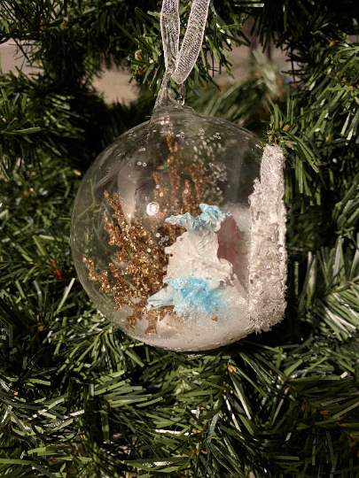 Ocean Snow Globe Christmas Ornament – Coastal Beach Glass Holiday Decor