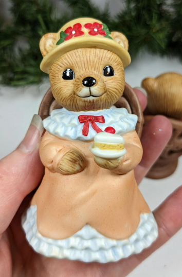 Vintage Homco Teatime Bears