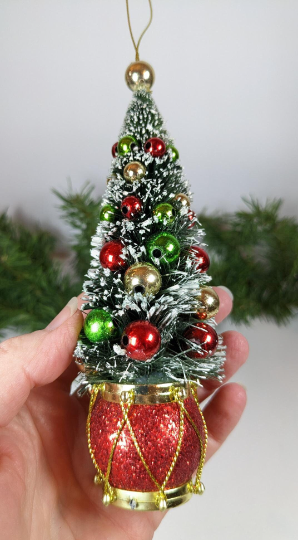 Bottle Brush Wreath Christmas Ornaments