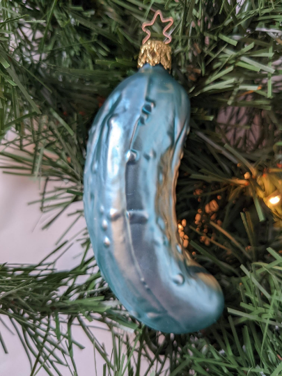 Large Pickle Retired Old World Christmas Inge Glas Ornament