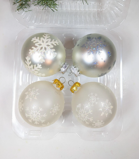 Vintage Snowflake Christmas Ornaments