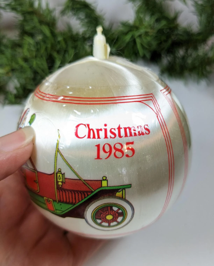 Vintage 1985 Santa Claus Model T Satin Ornament