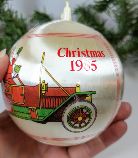 Vintage 1985 Santa Claus Model T Satin Ornament