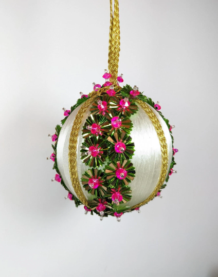 Vintage Handmade Beaded Pushpin Ornament