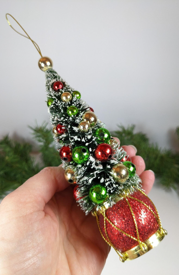 Bottle Brush Wreath Christmas Ornaments