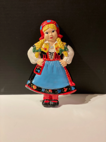 Vintage Chalkware German Girl in Hand Painted colorful Lederhosen