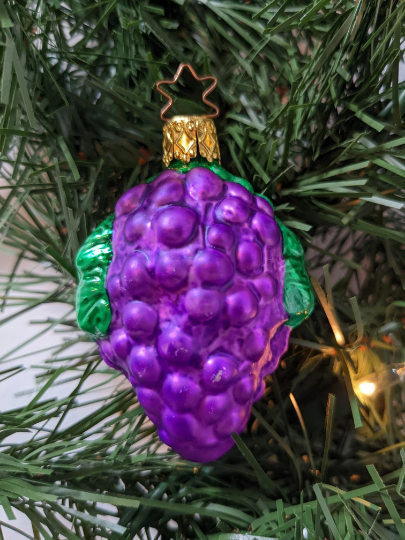 Bunch of Grapes Retired Old World Christmas Inge Glas Ornament
