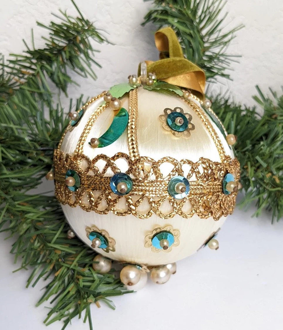 Vintage Handmade Beaded Pushpin Ornament