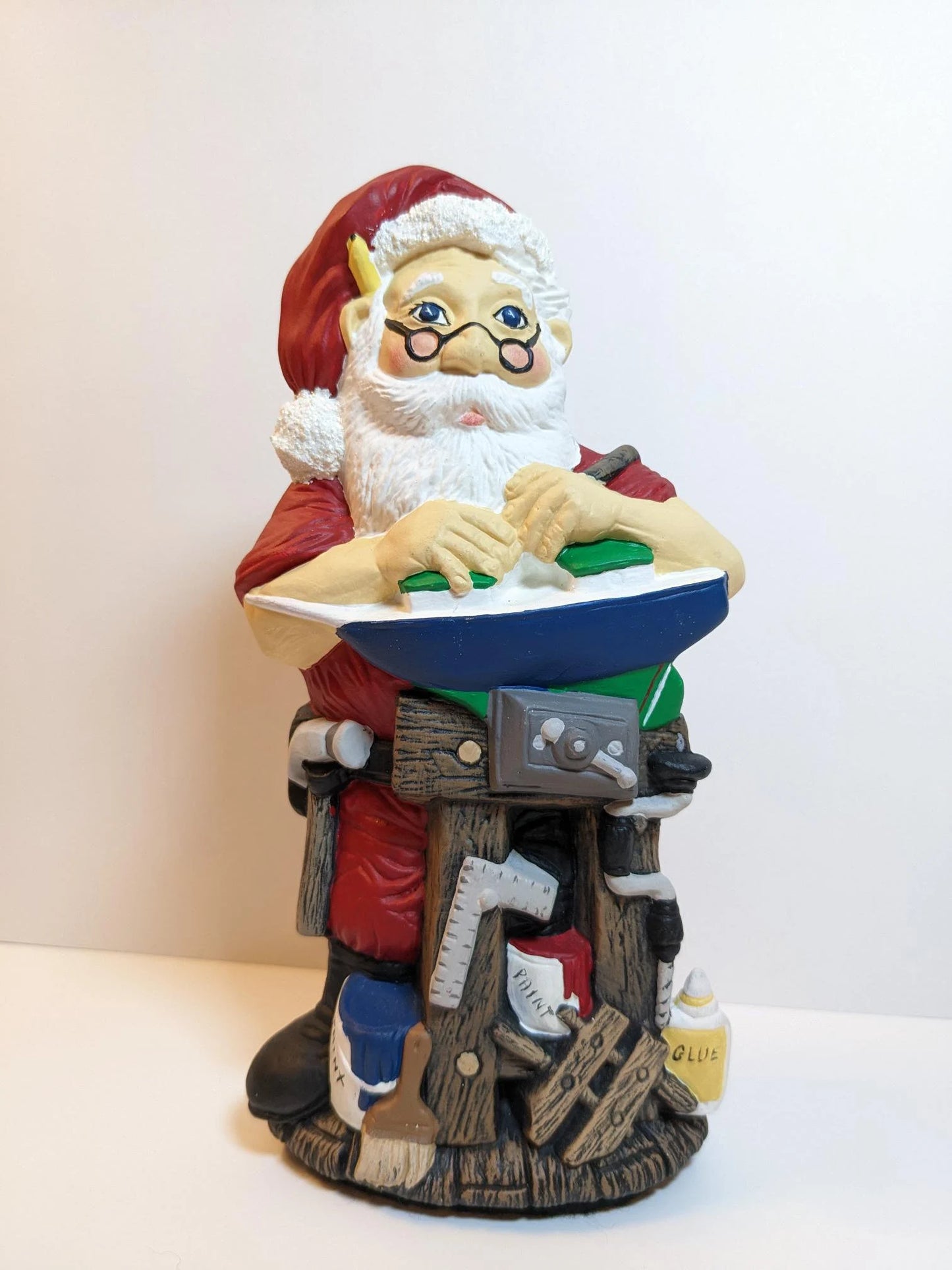 Woodworking Santa Claus Figurine