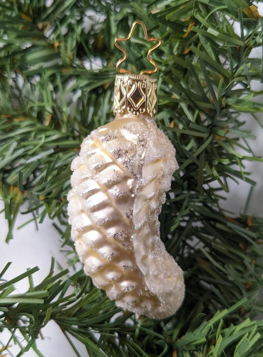 White Pinecone Retired Old World Christmas Inge Glas Ornament