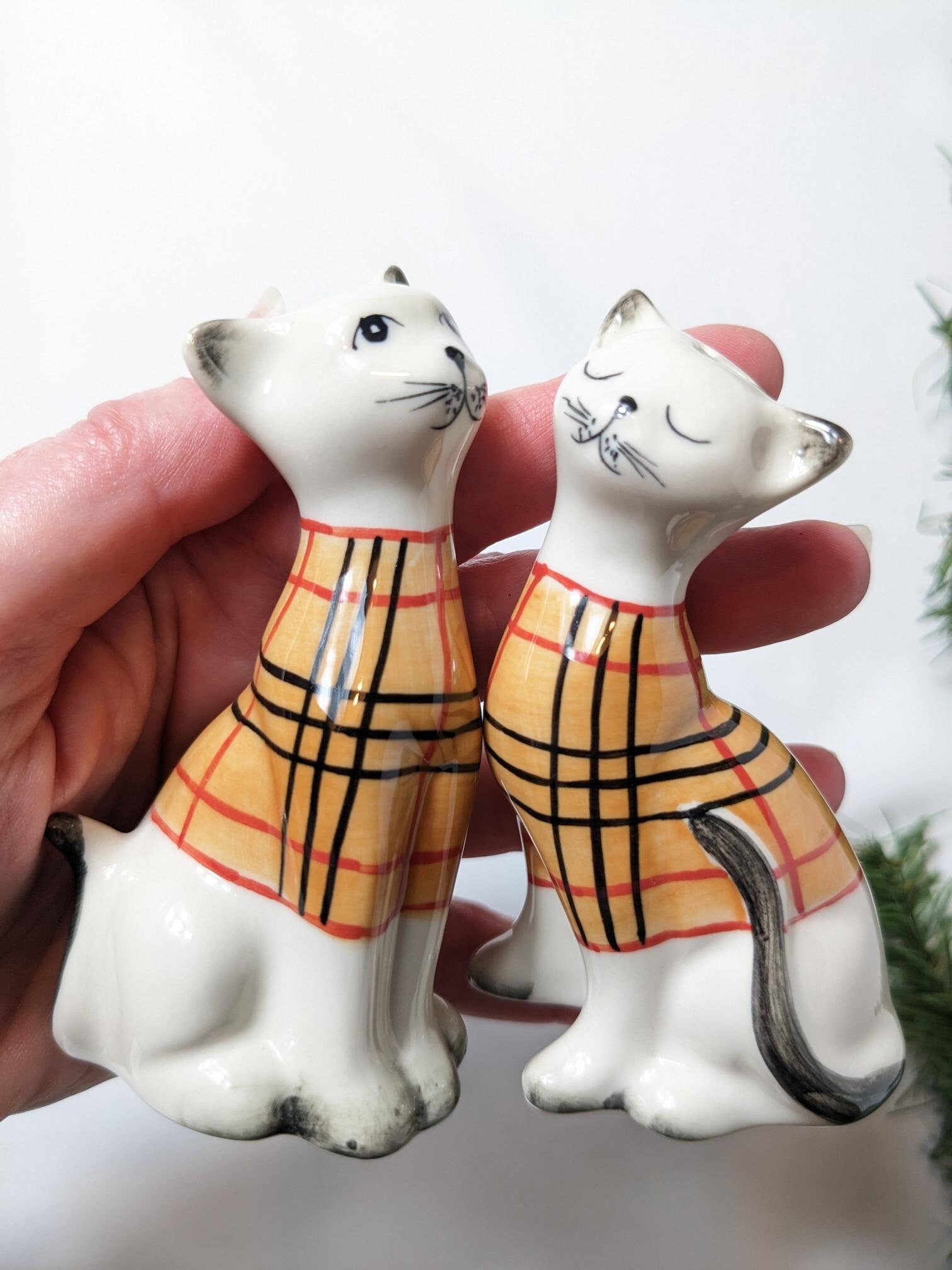 Vintage Cat Salt & Pepper Shakers