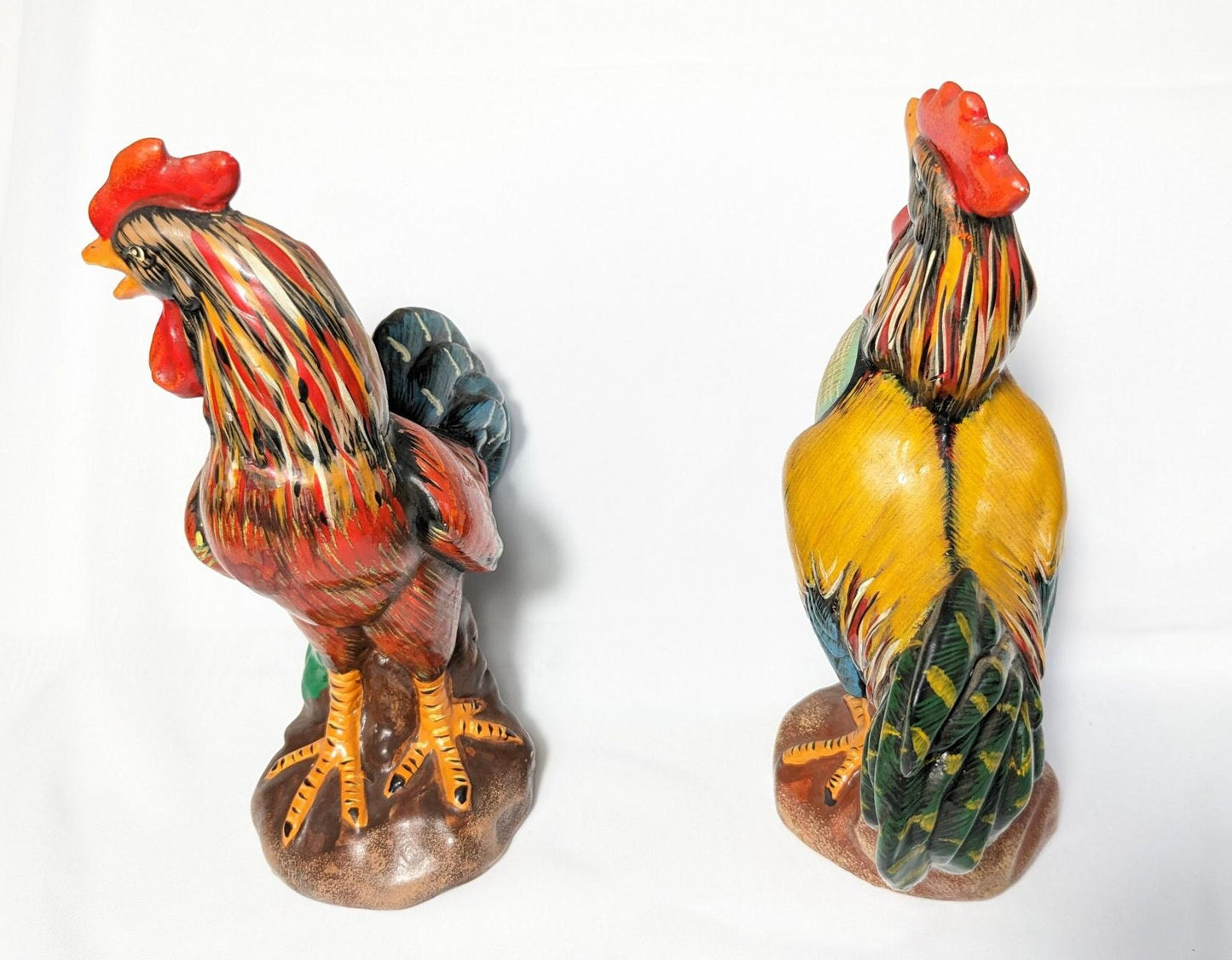 Crowing Rooster Figurine Statues