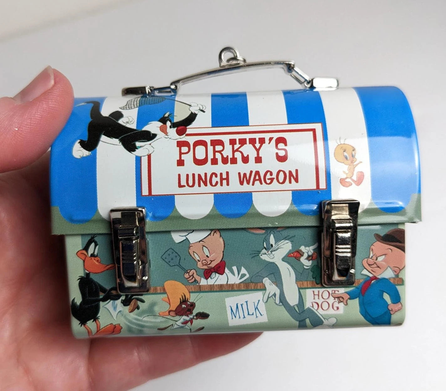 Looney Tunes Lunchbox with Thermos Ornaments