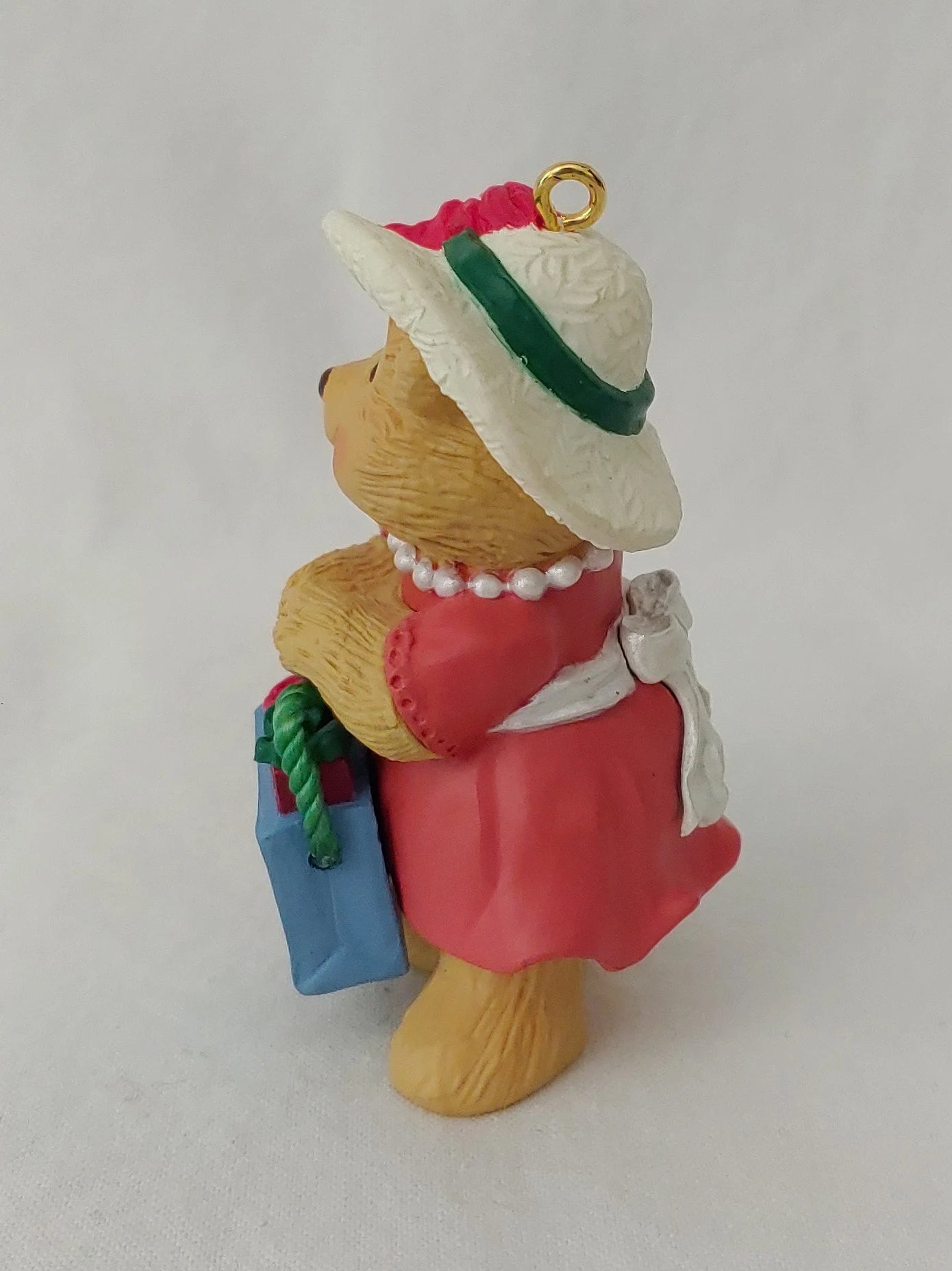 Vintage Mom Bear 1993 Hallmark Ornament