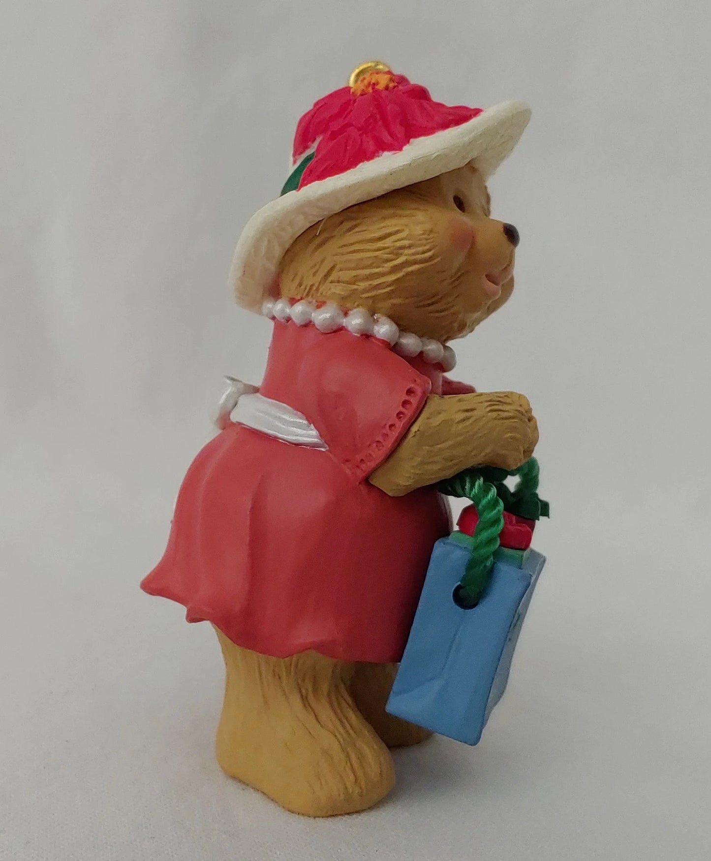 Vintage Mom Bear 1993 Hallmark Ornament