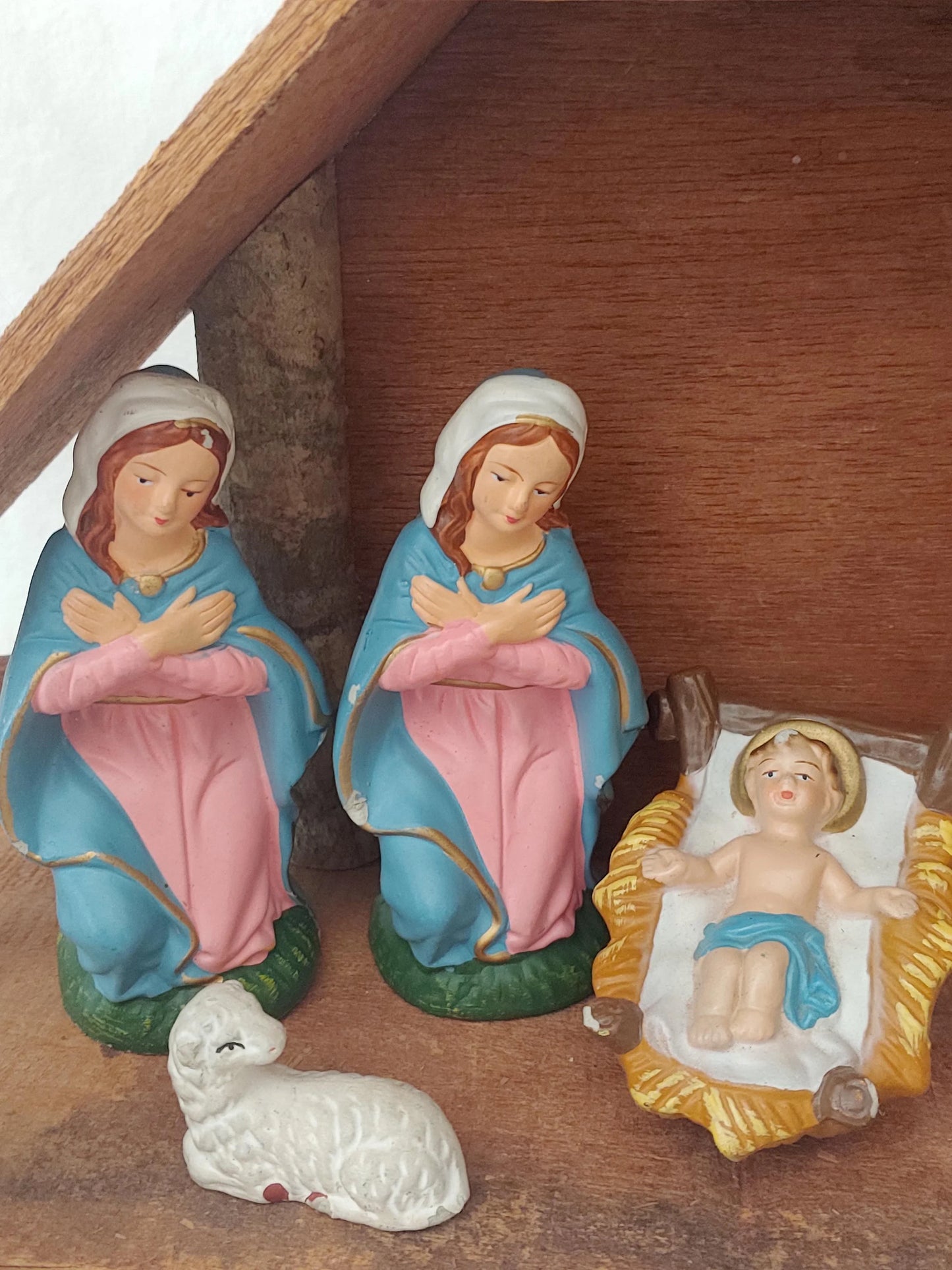 Vintage Wales Christmas Nativity Set Made in Japan