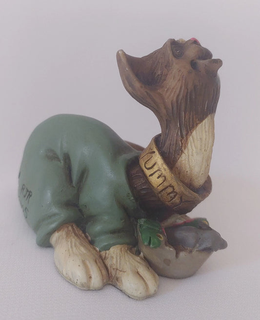 Yummy Cat Figurine by the Lost Woodsman
