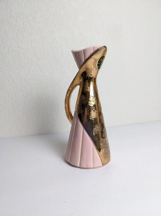 Vintage Pink Savoy Weeping Vase