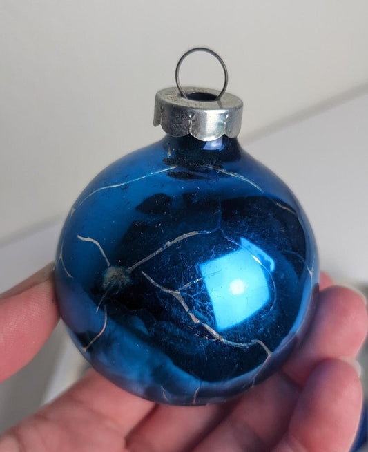 Vintage Pyramid Blue Christmas Ornaments