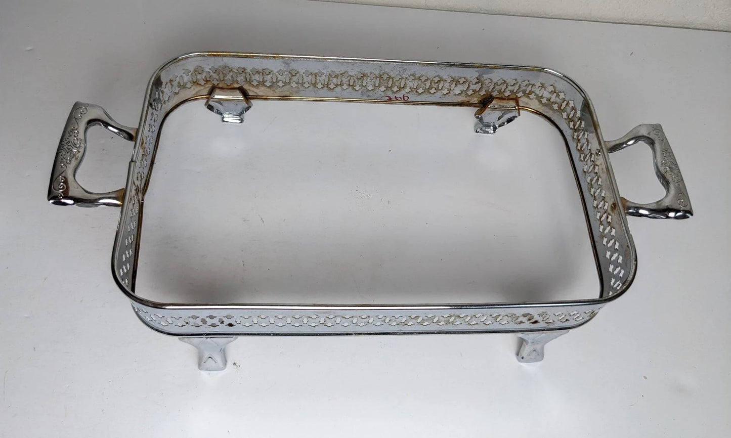 Pyrex Casserole Dish with Serving Tray