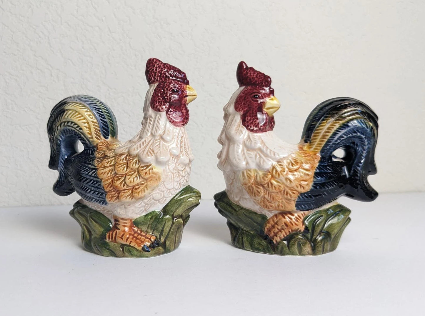 Vintage Jay Import Rooster Salt and Pepper Shakers