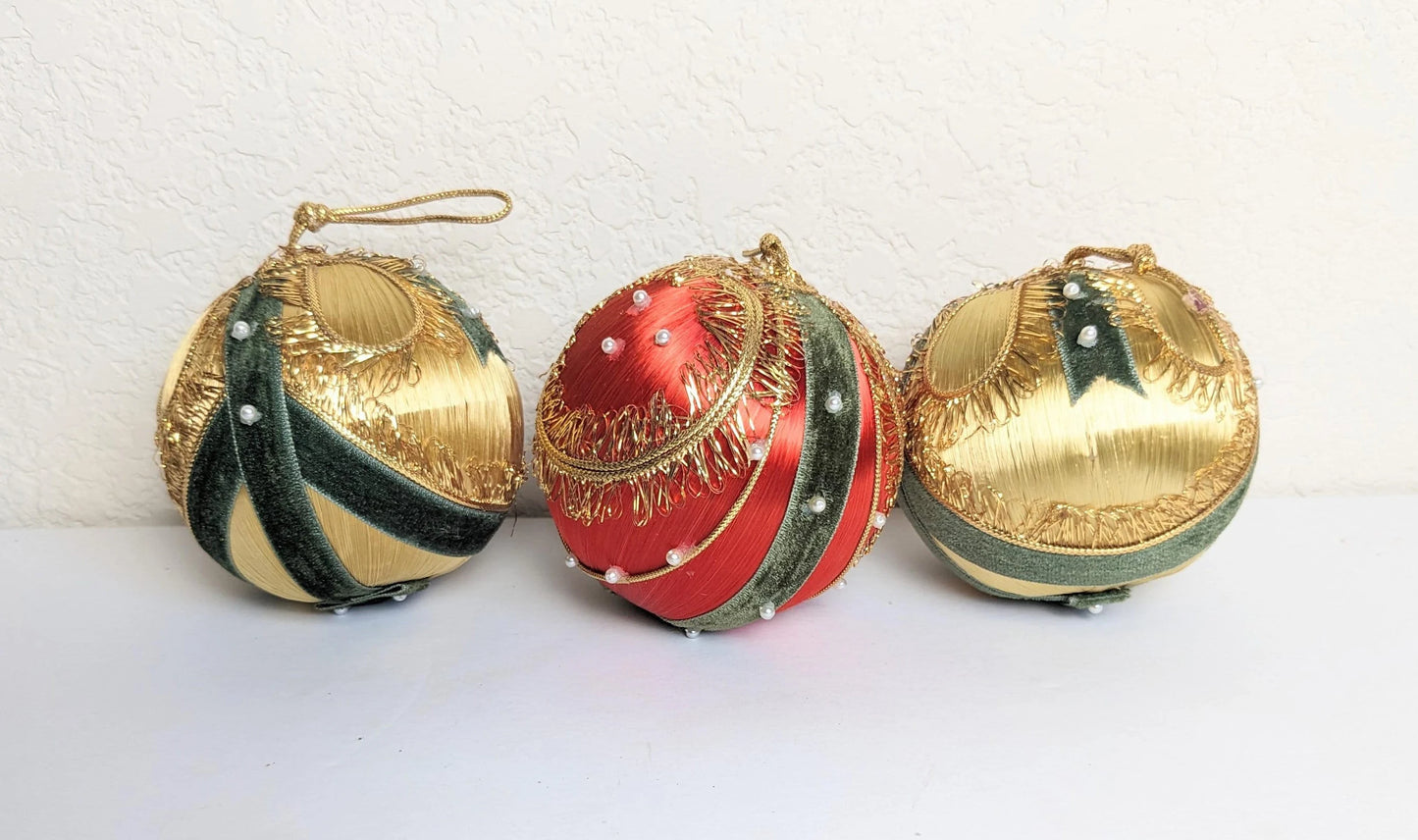 Victorian Satin Pushpin Christmas Ornaments