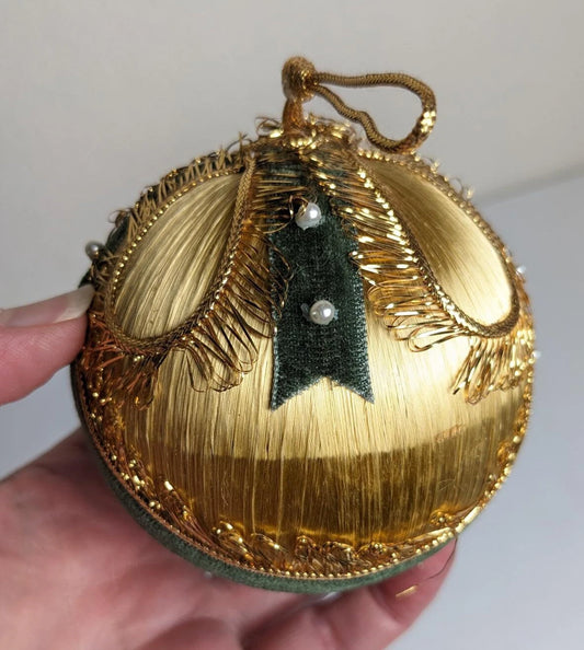 Victorian Satin Pushpin Christmas Ornaments