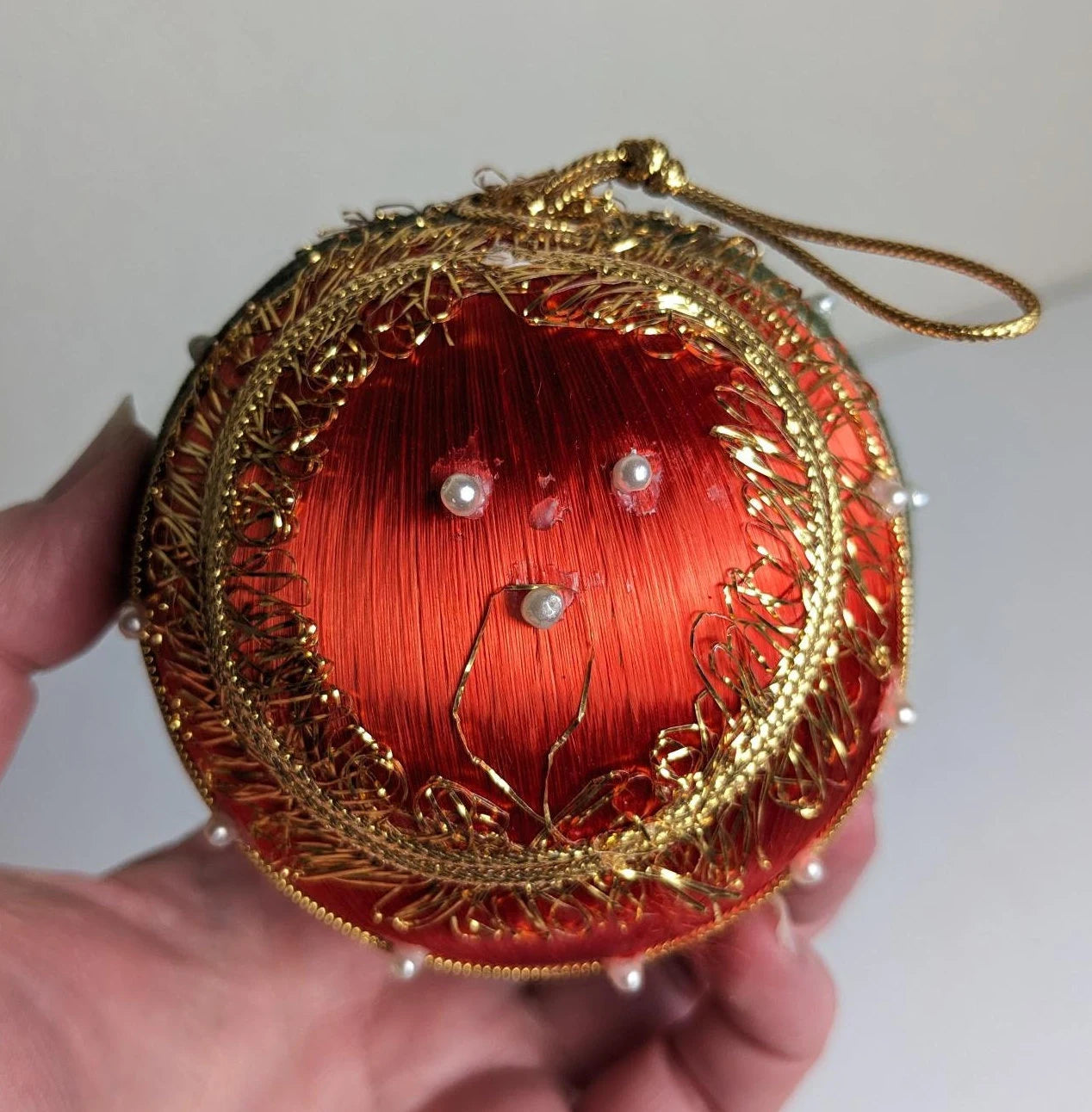 Victorian Satin Pushpin Christmas Ornaments