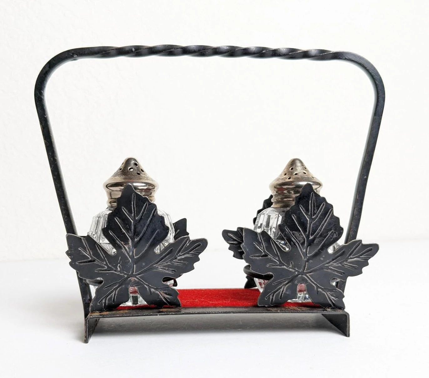 Maple Leaf Salt & Pepper Set and Caddy