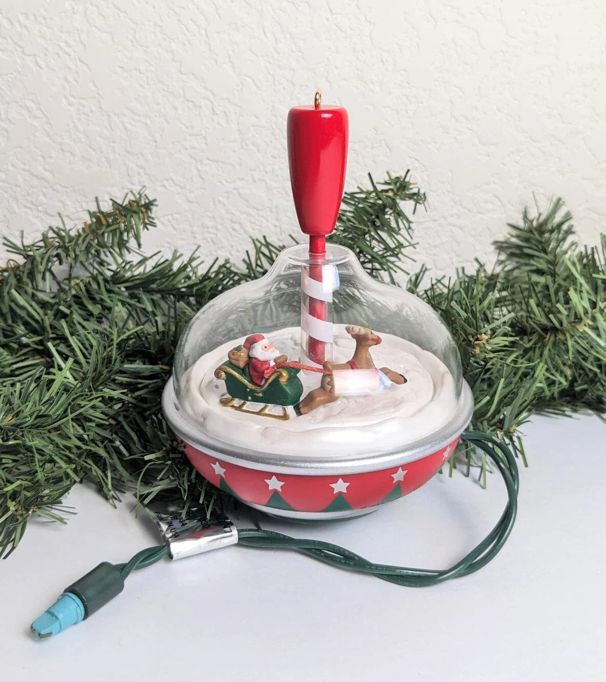 Santa's Spin Top - Hallmark Keepsake Ornament 1998