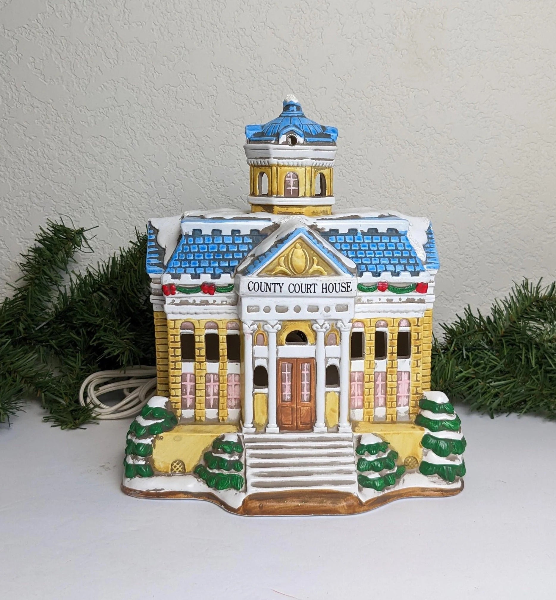 Vintage 1991 Christmas Colonial Village County Court House