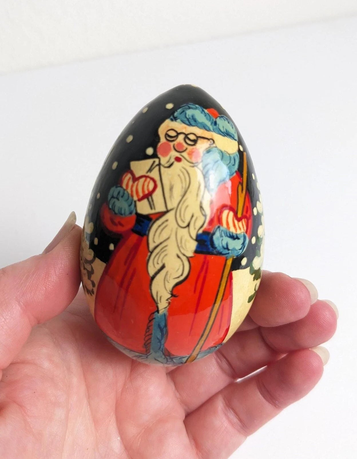 Hand Painted Christmas Wooden Egg